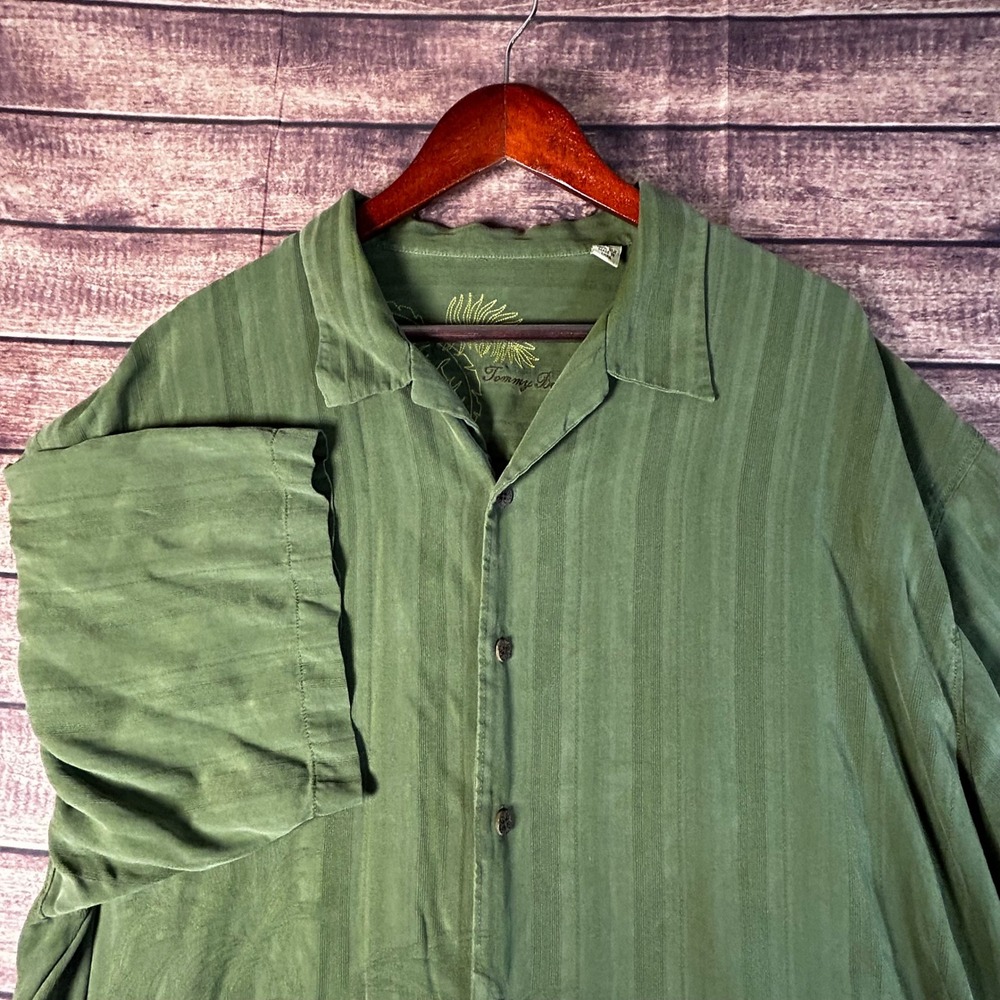 Tommy Bahama Mens XXL Olive Green 100% Silk Jacquard Palm Leaf Camp Shirt